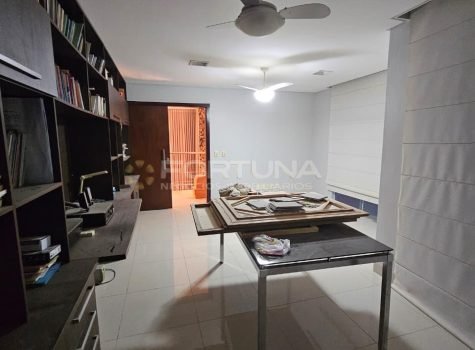 1c136c8f-1e62-4283-bf9b-d16a05892130