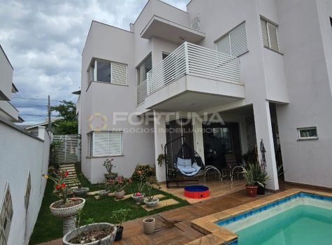 1c6ac7df-370c-49ad-b5d4-1717e3e228df