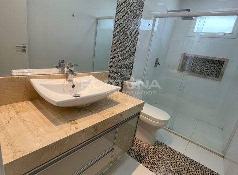 2b533f85-d498-456d-998c-e1cdd70856e9