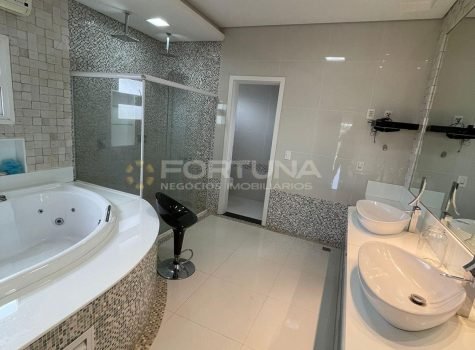 62643ae6-50ed-42d8-be10-557040afeeb7