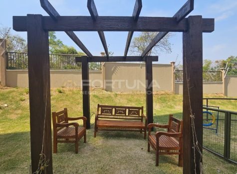 706ae46d-b229-4b90-939d-a4e85af281ab